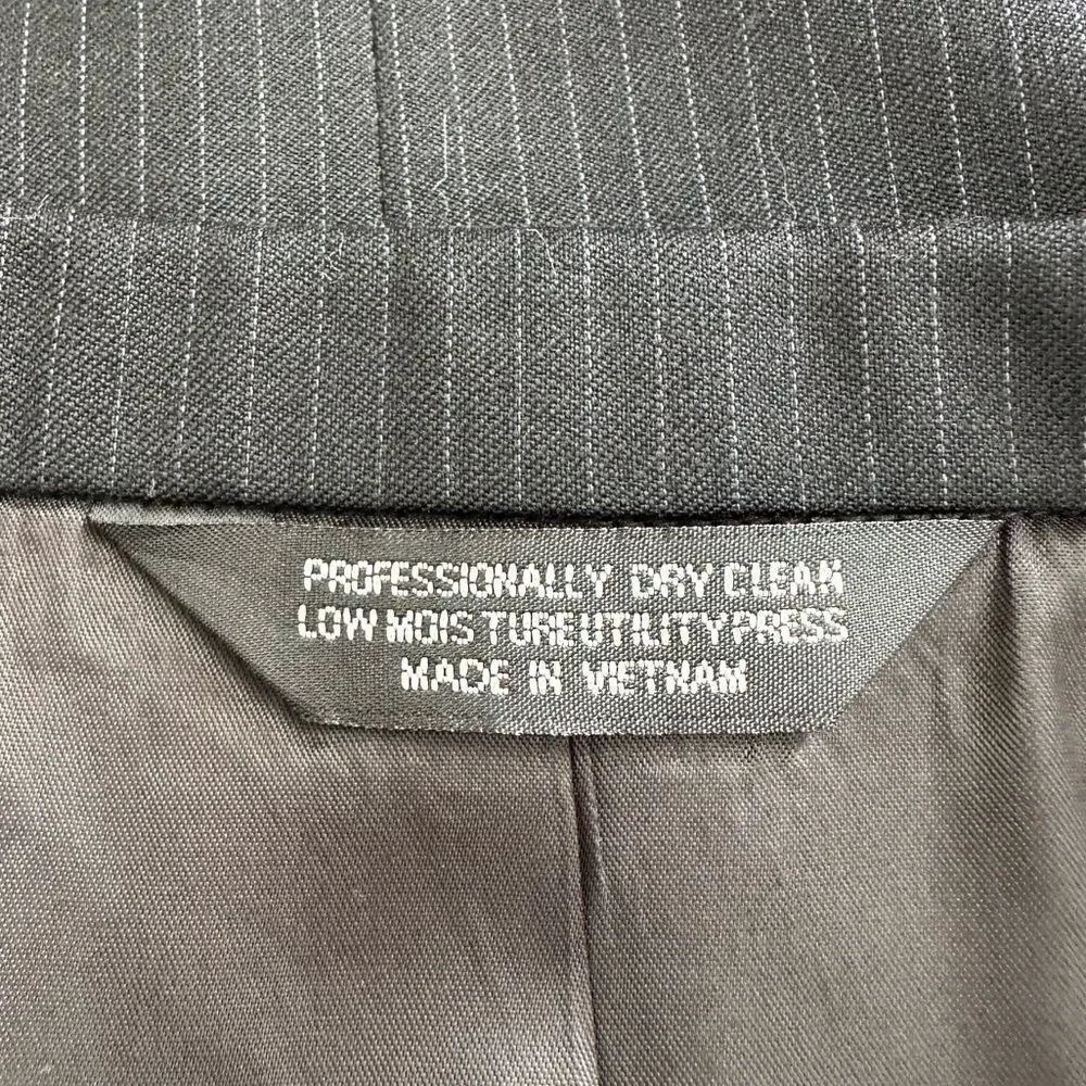 🆕Concepts By Claiborne Men’s Black Pinstripe Blazer Jacket